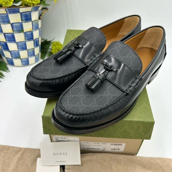 Men’s Gucci GG Supreme tassel loafers size 12 made in Italy